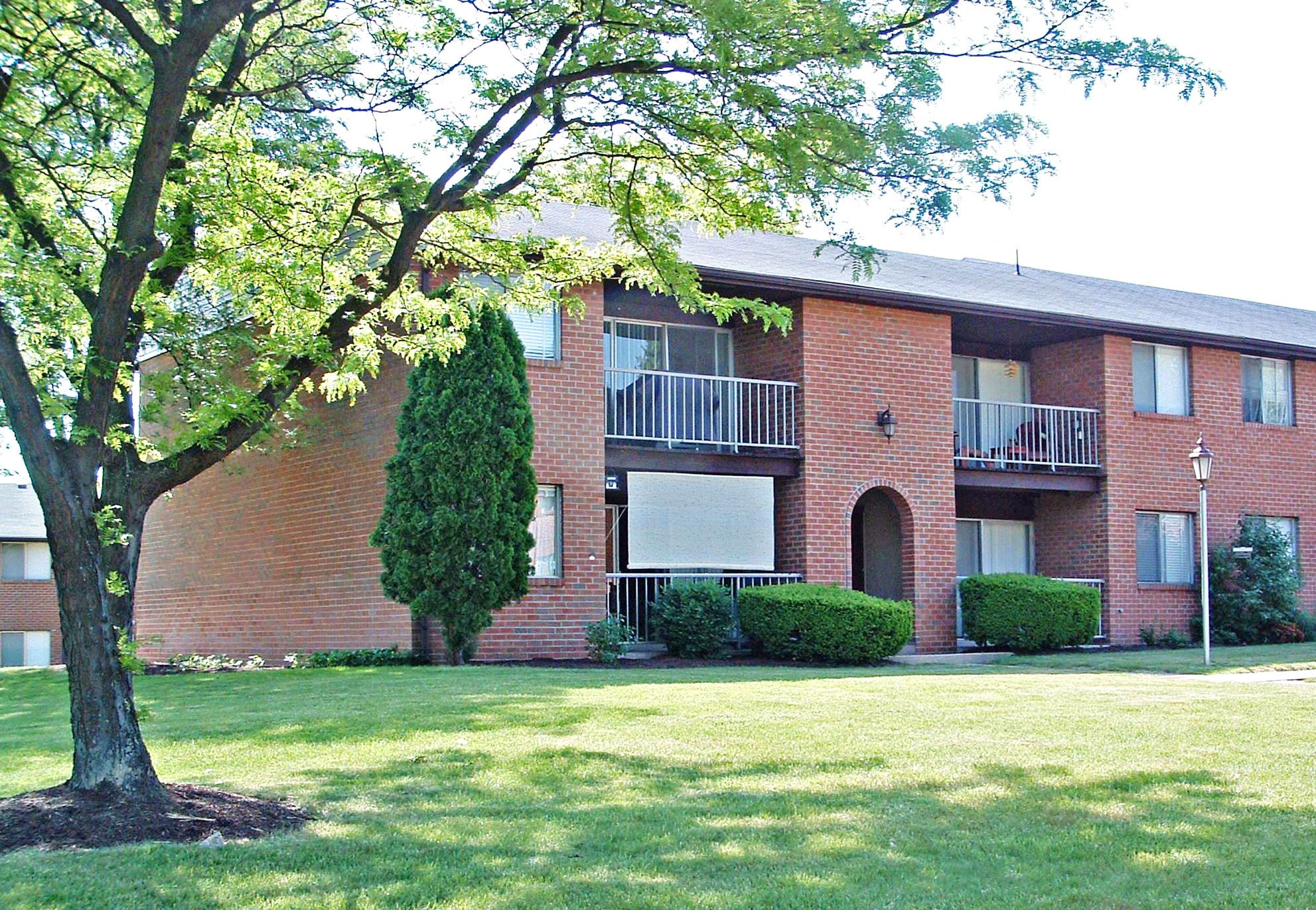 Apartment in Harrisburg, PA Twin Lakes Apartments Photos